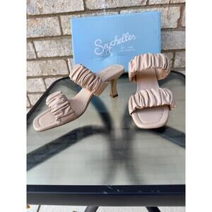 Seychelles Sandals Heels Blush Color Size 8